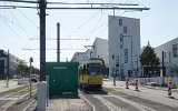 Die erste Fahrt auf der Neubaustrecke Johannisthal-Adlershof: Fahrleitungs-Messfahrt am 14.09.2021 mit Tw 4572 - Rangieren an der Zwischenendstelle Gro-Berliner Damm/Gerhard-Sedlmayr-Strae.