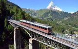 Das Findelenbachviadukt oberhalb von Zermatt mit dem Matterhorn am 16.07.2016.