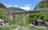 Die Chrstelenbachbrcke in Amsteg ist mit 50 m die lngste an der Nordrampe. (27.08.2016)